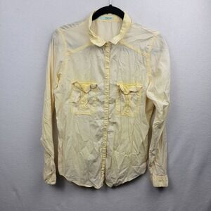 Maurices Womens Shirt Size L Pale Yellow Soft Wash Button Up Two Pockets